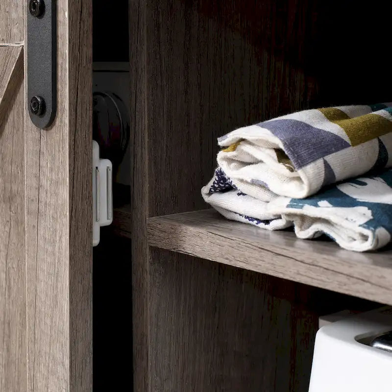 HOMCOM Farmhouse Buffet Cabinet, Kitchen Sideboard, with Sliding Barn Door and Adjustable Shelf for Living Room, Grey